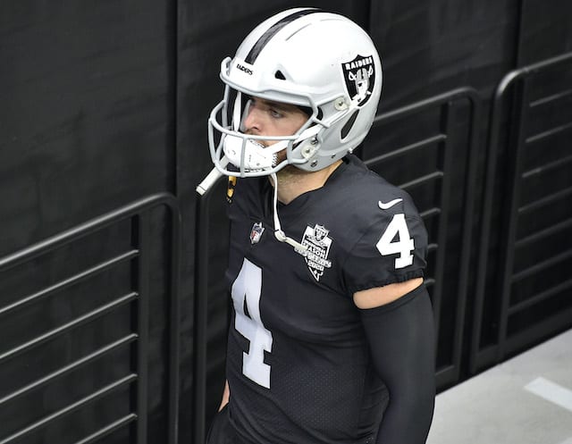 Raiders News: Derek Carr Dealing With 'Significant' Groin Injury