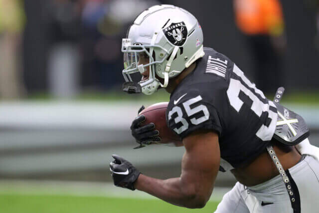 Zamir White: Raiders ‘Really On Right Now’ In OTAs