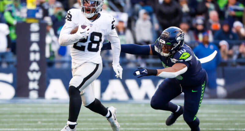 Josh Jacobs' 'Toughness' Stood Out To Raiders Head Coach Josh McDaniels In  OT Win Against Seahawks