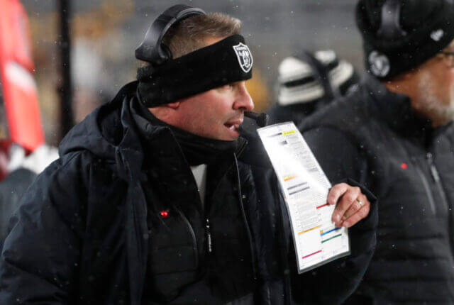 Josh McDaniels, Raiders, Steelers